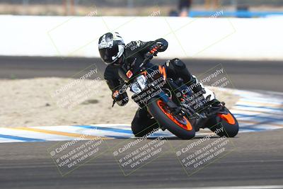 media/Sep-20-2025-TrackDaz (Sat) [[27f0cde673]]/A Group/12pm (Turn 1)/